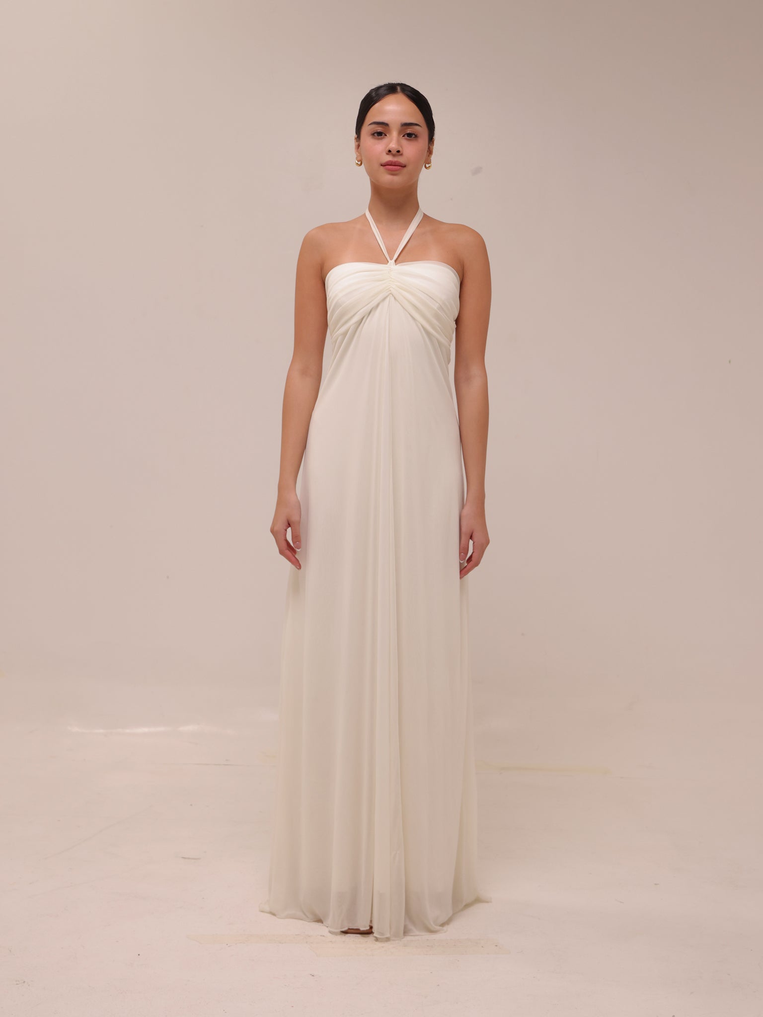 Ivory Chiffon Empire Waist Halter Dress – rentarela