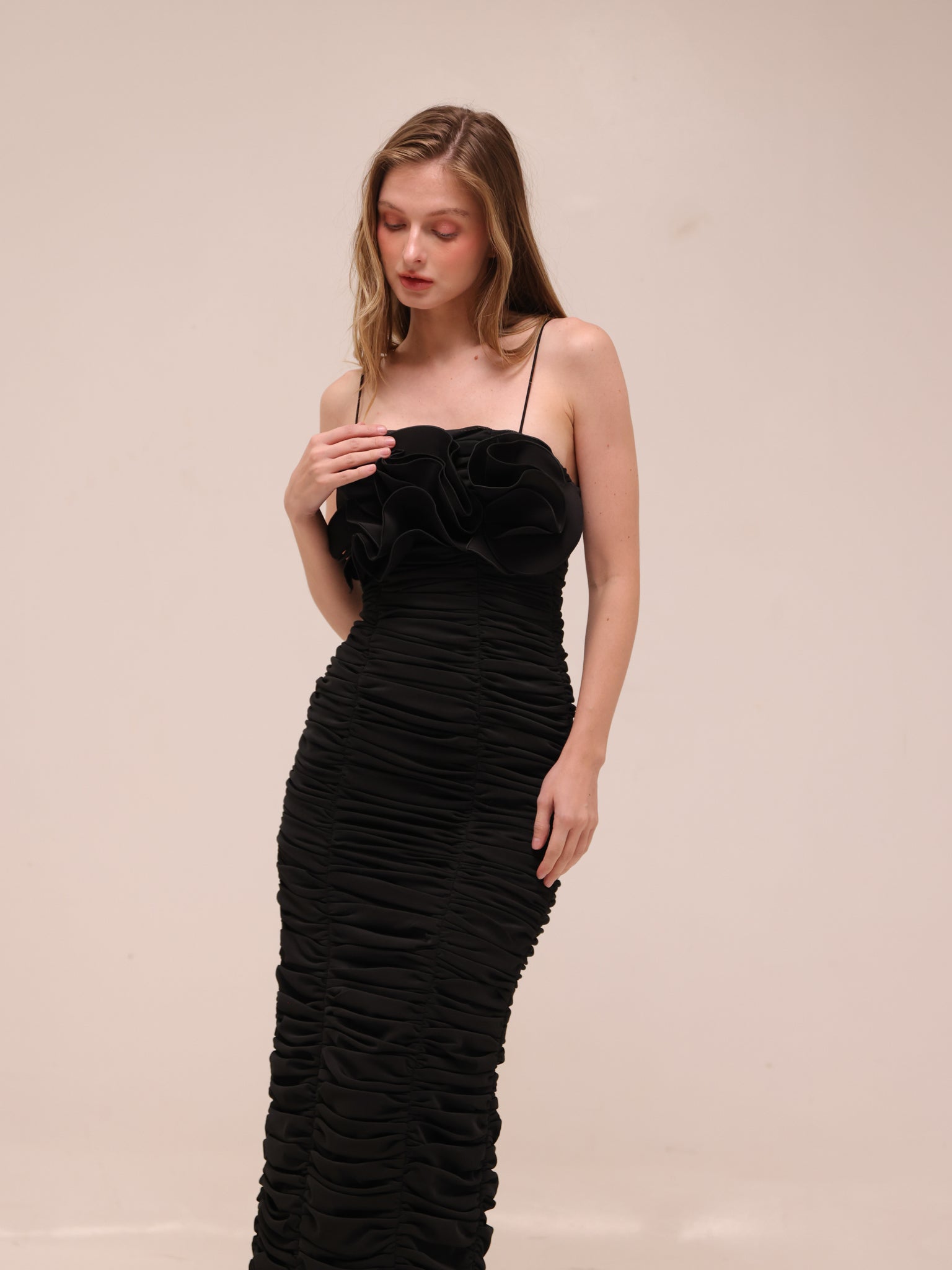 Walsworth Ruched Ruffle Midi Dress