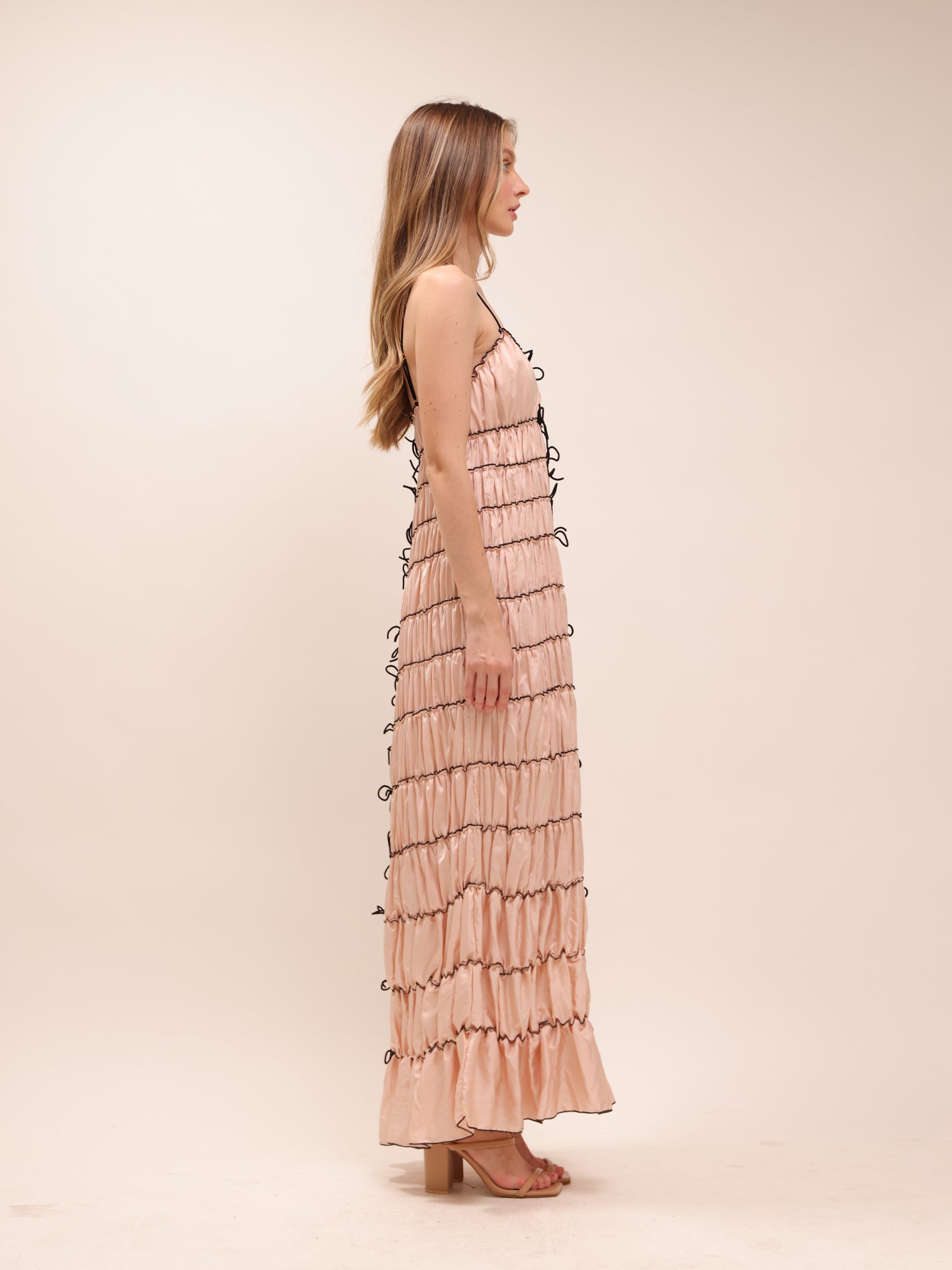 Élise Ribbon Tiered Gown