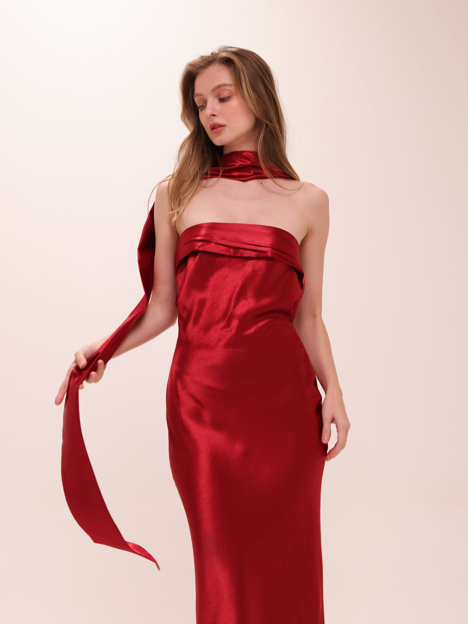 Novia Dress in Red