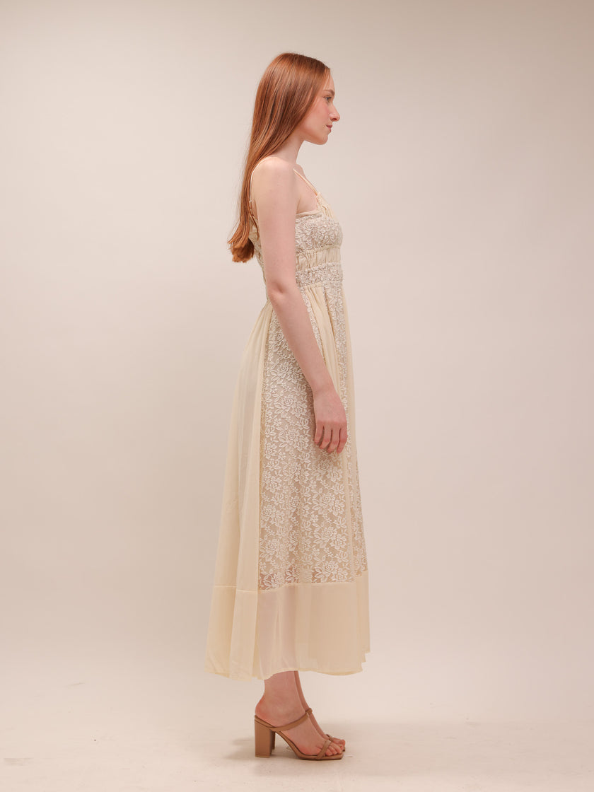 Amélie Lace Maxi Dress in Buttercream