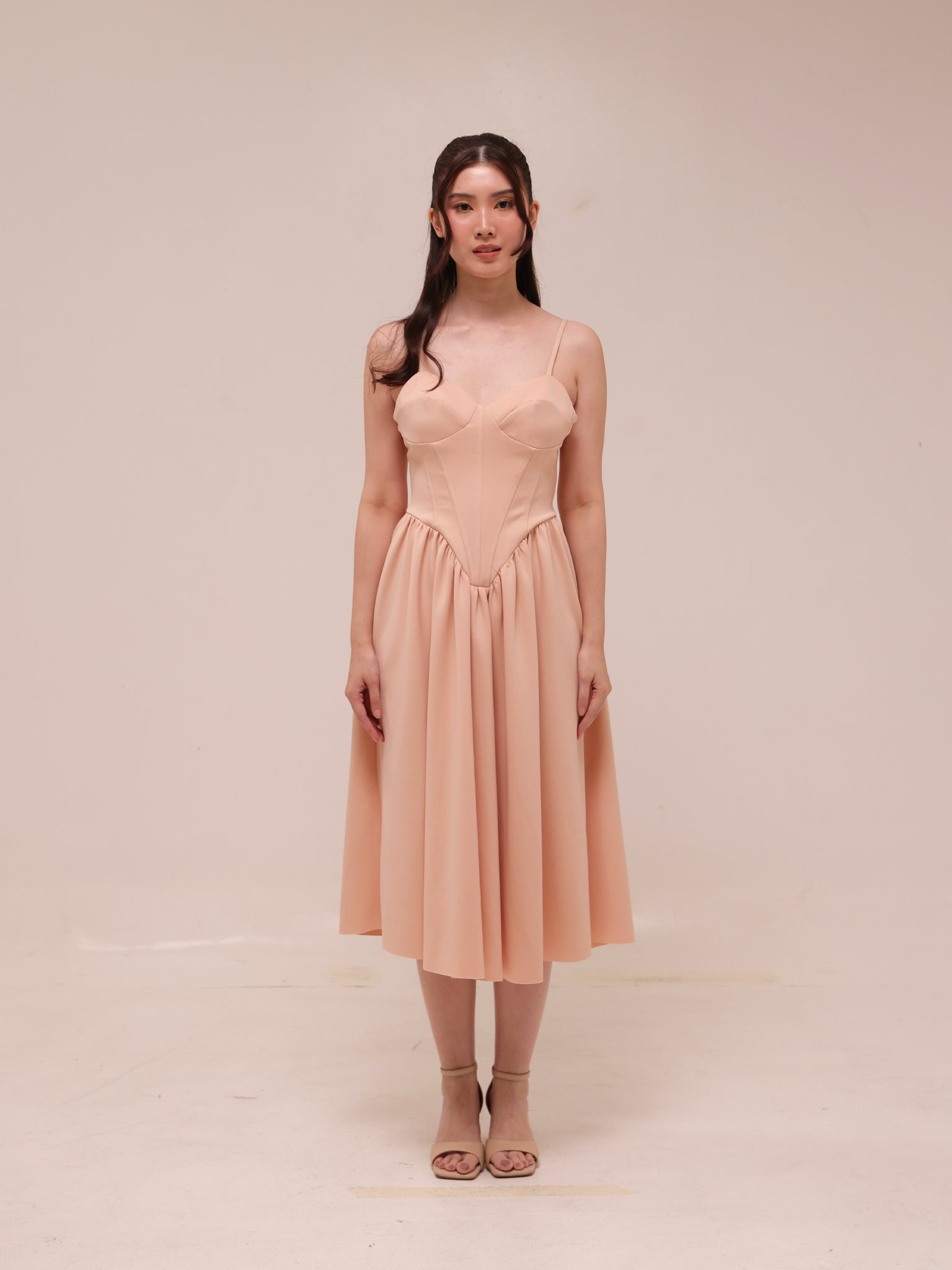Plain Sleeveless Midi Dress