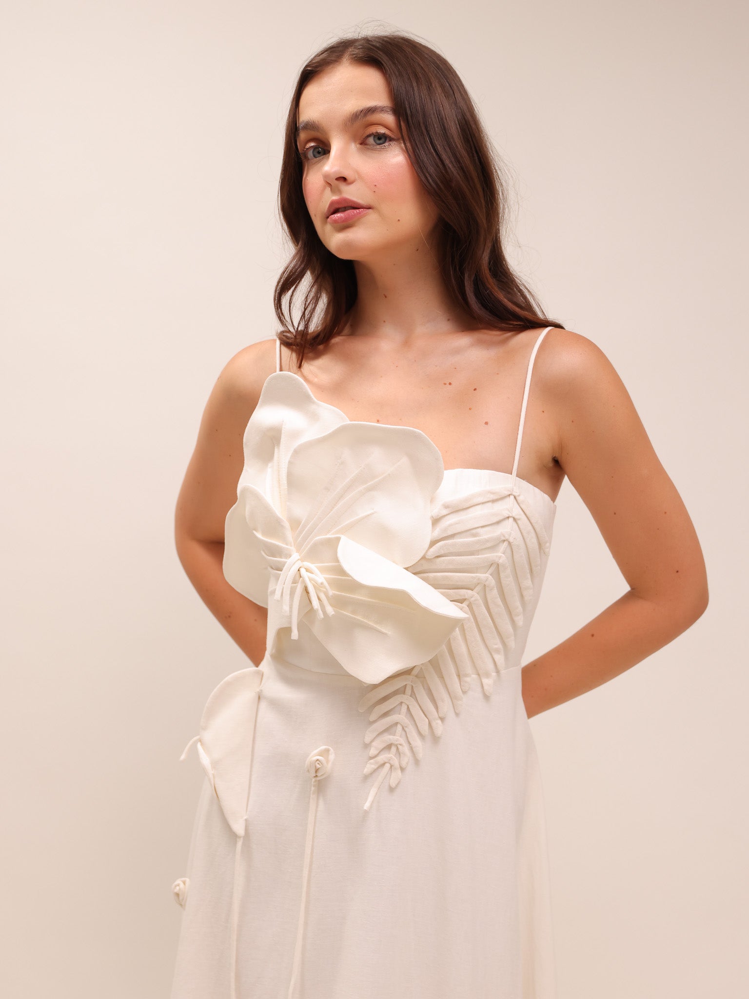 Off-White Garden Lenzing Ecovero Euroflax Midi Dress