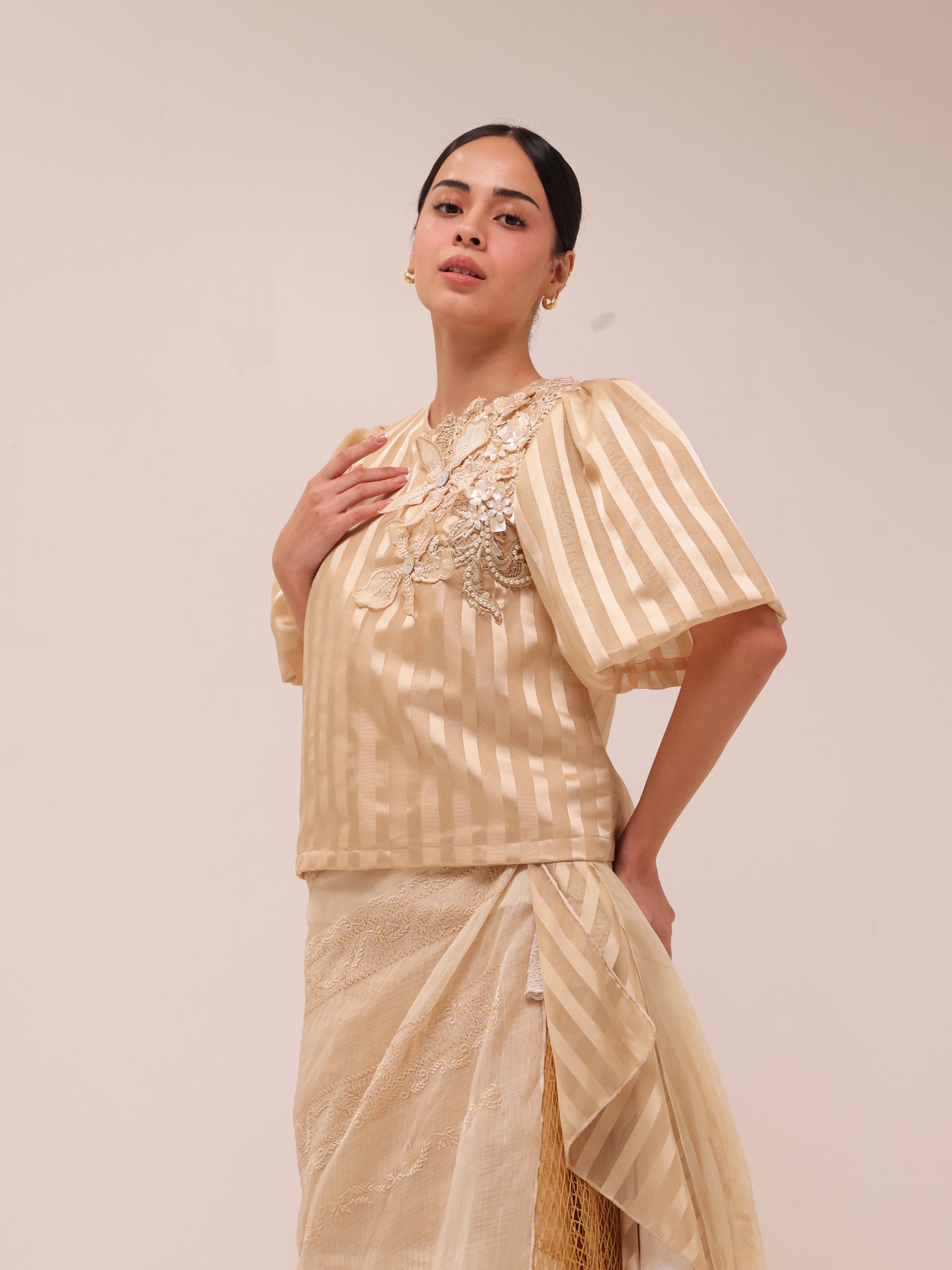 Luntian Filipiniana Top