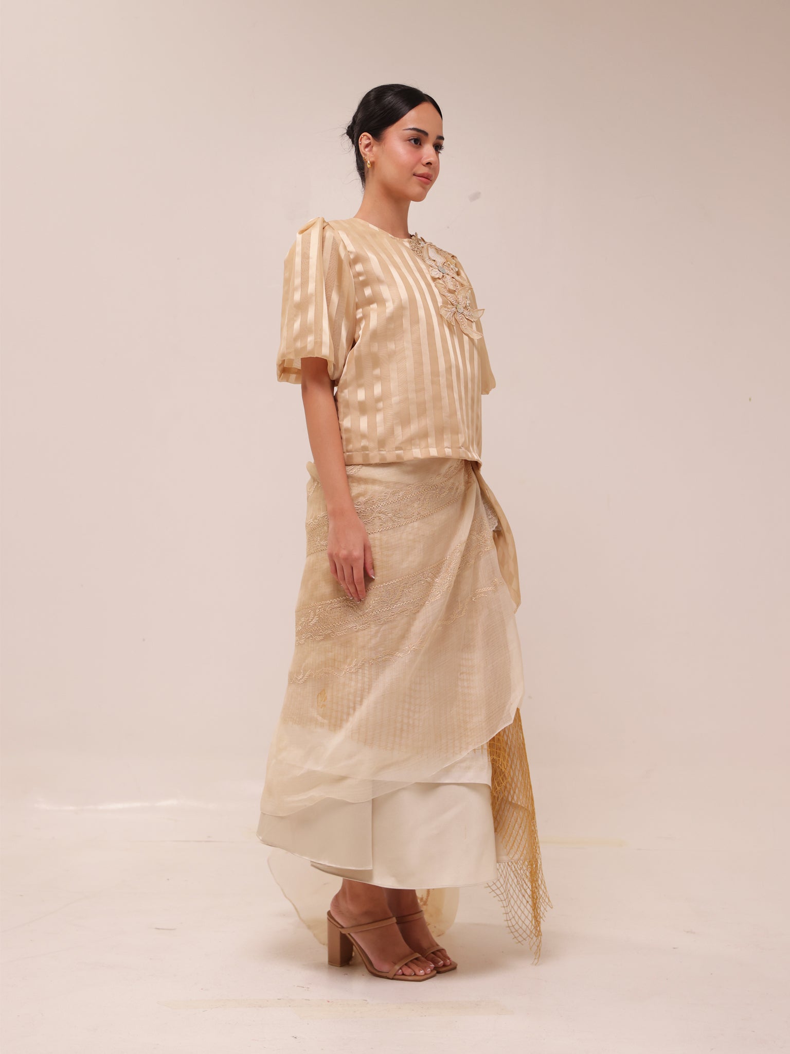 Luntian Filipiniana Top