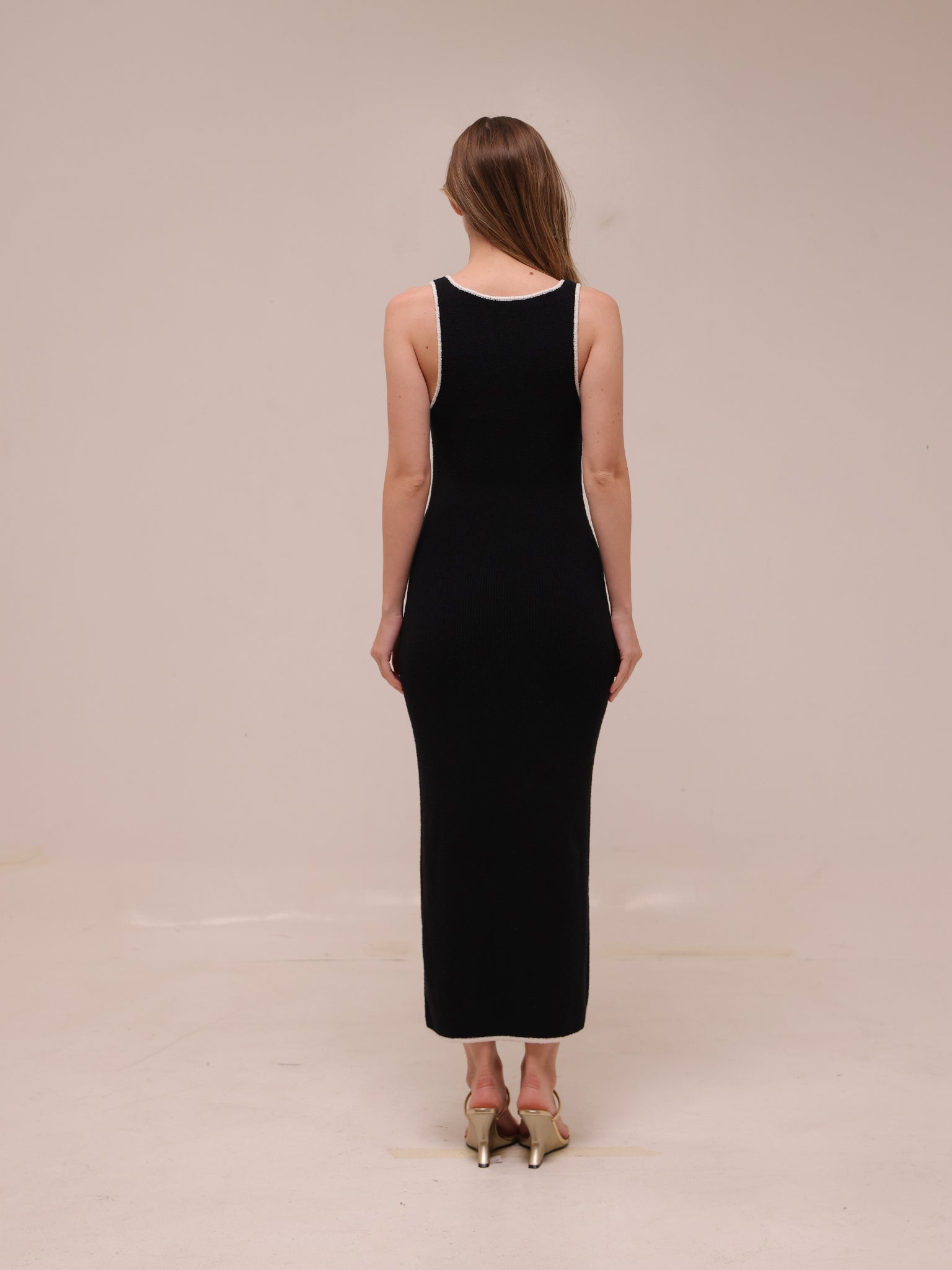 Marianna Havilah Midi Dress in Black