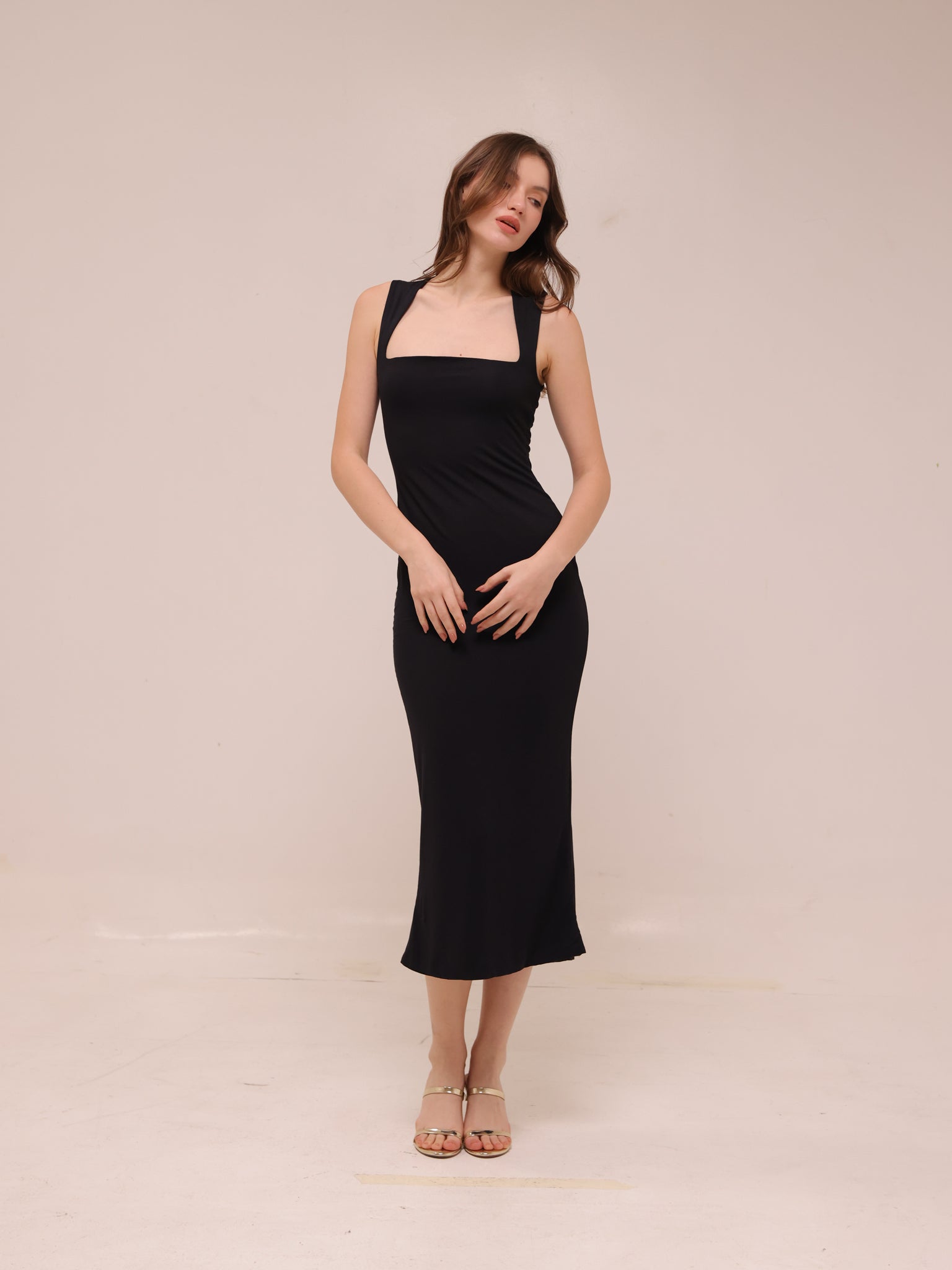 Ainslee Square Neck Midi Dress