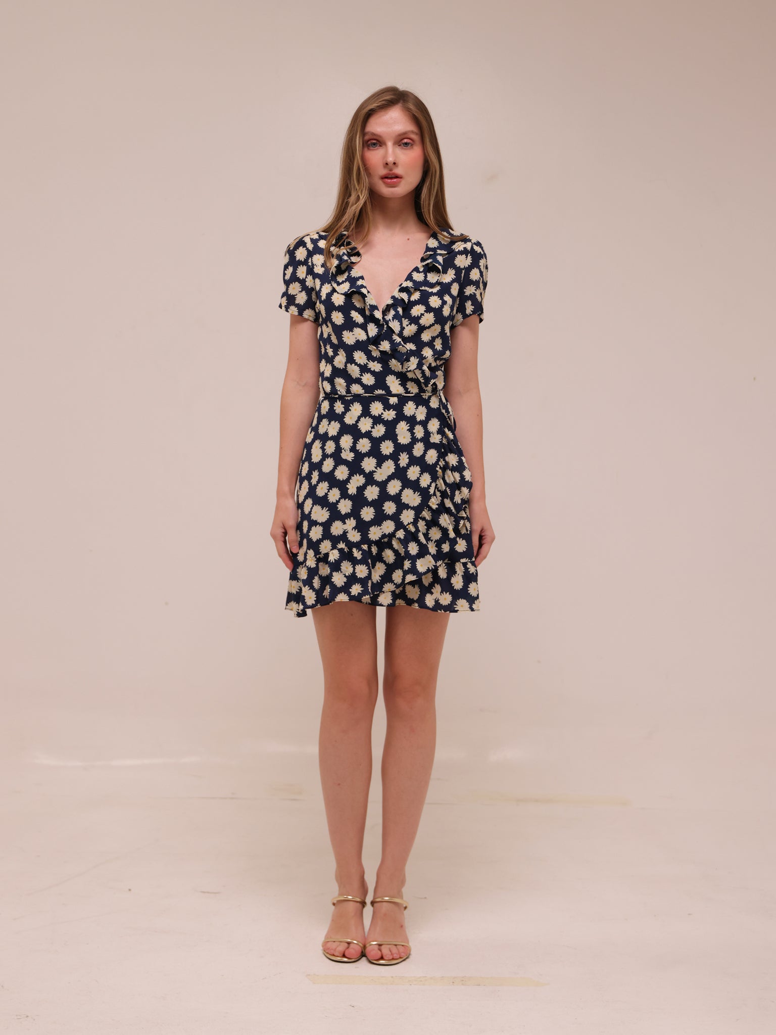 Valentina Daisy Short Sleeve Wrap Dress