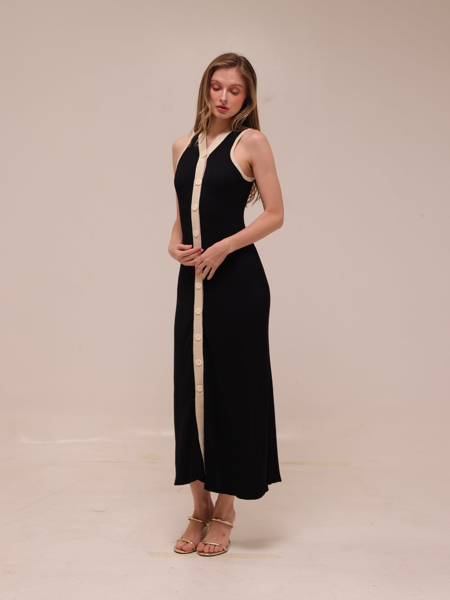 Gabriella Two Tone Rib Knit Maxi Dress