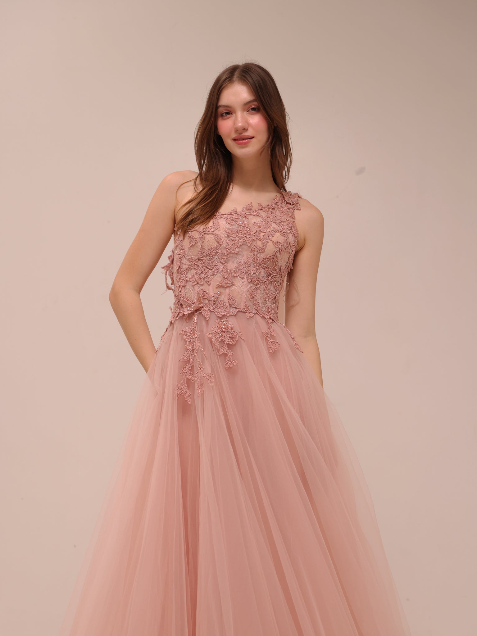 Fleur Appliqué Gown