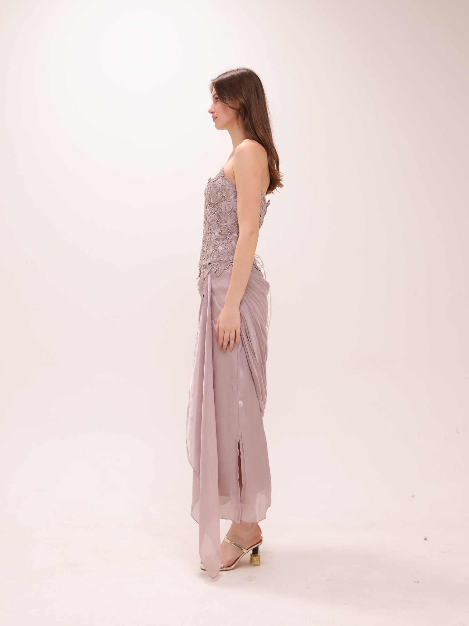 The Evangeline Set in Mauve Veil