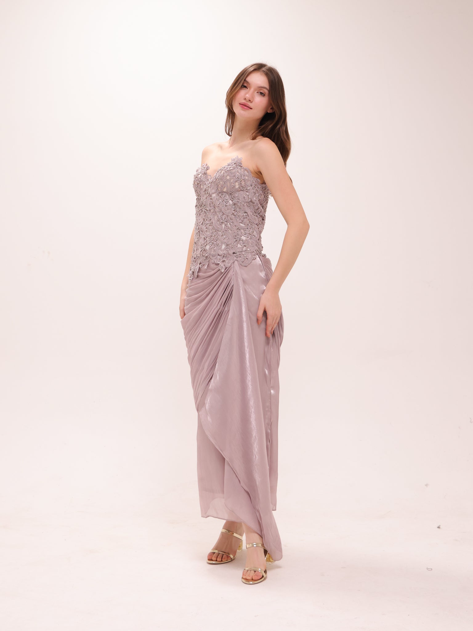 The Evangeline Set in Mauve Veil