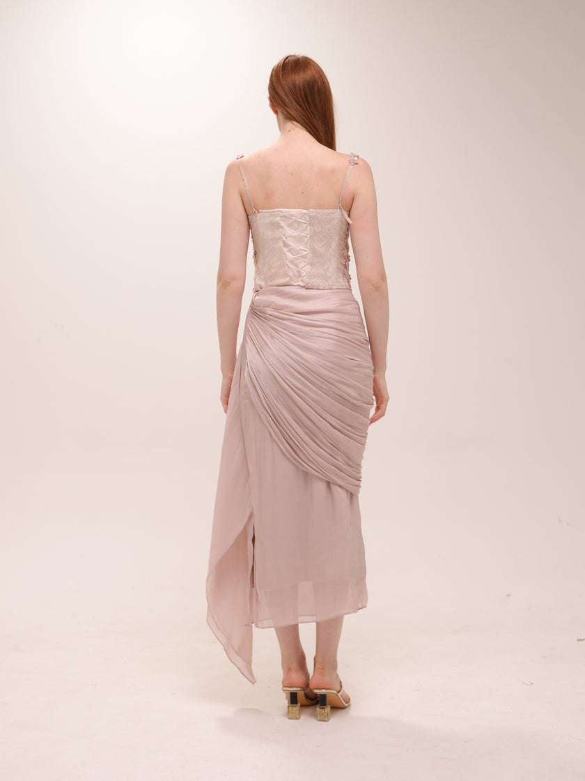 The Rosalie Set in Blush Veil