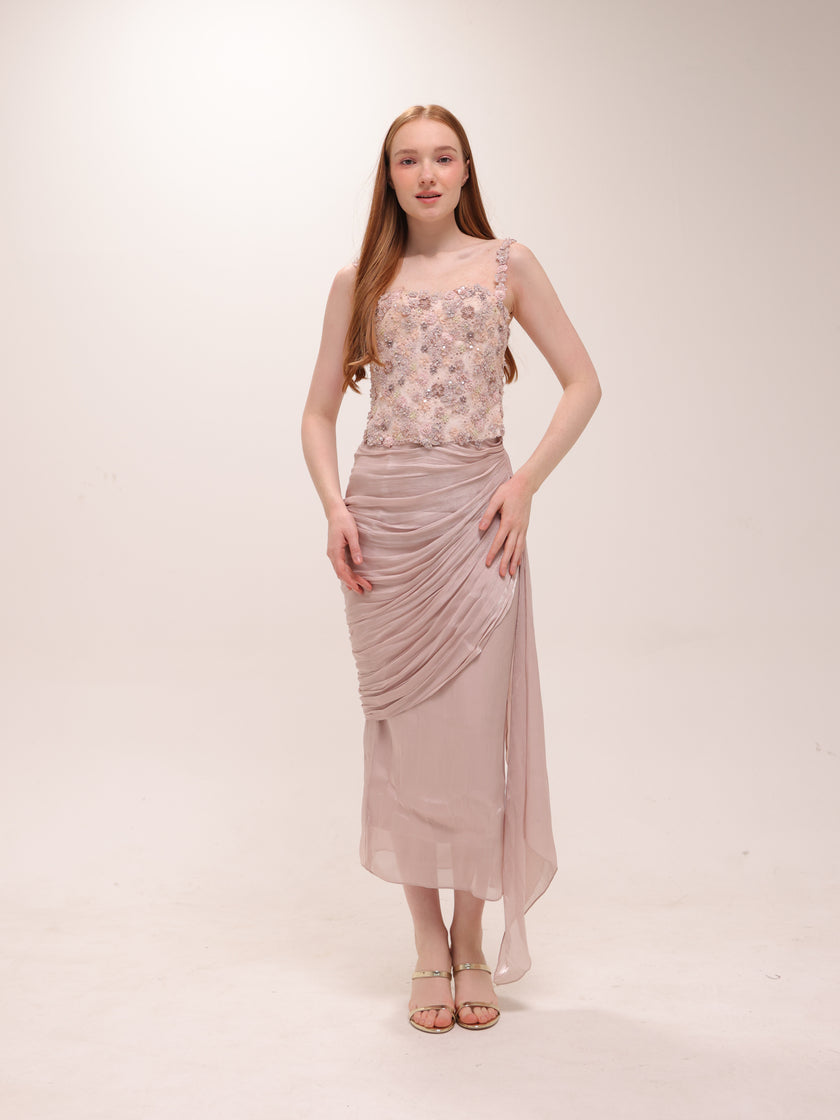 The Rosalie Set in Blush Veil