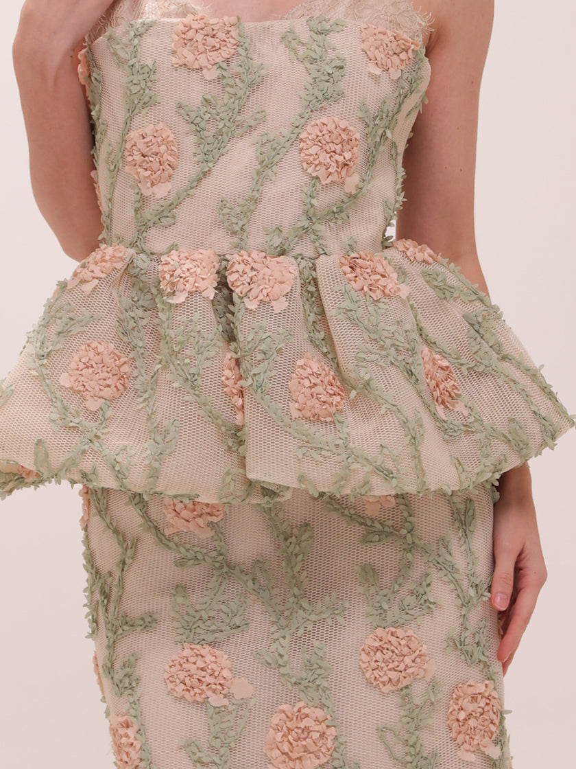 Gardenia Embroidered Set