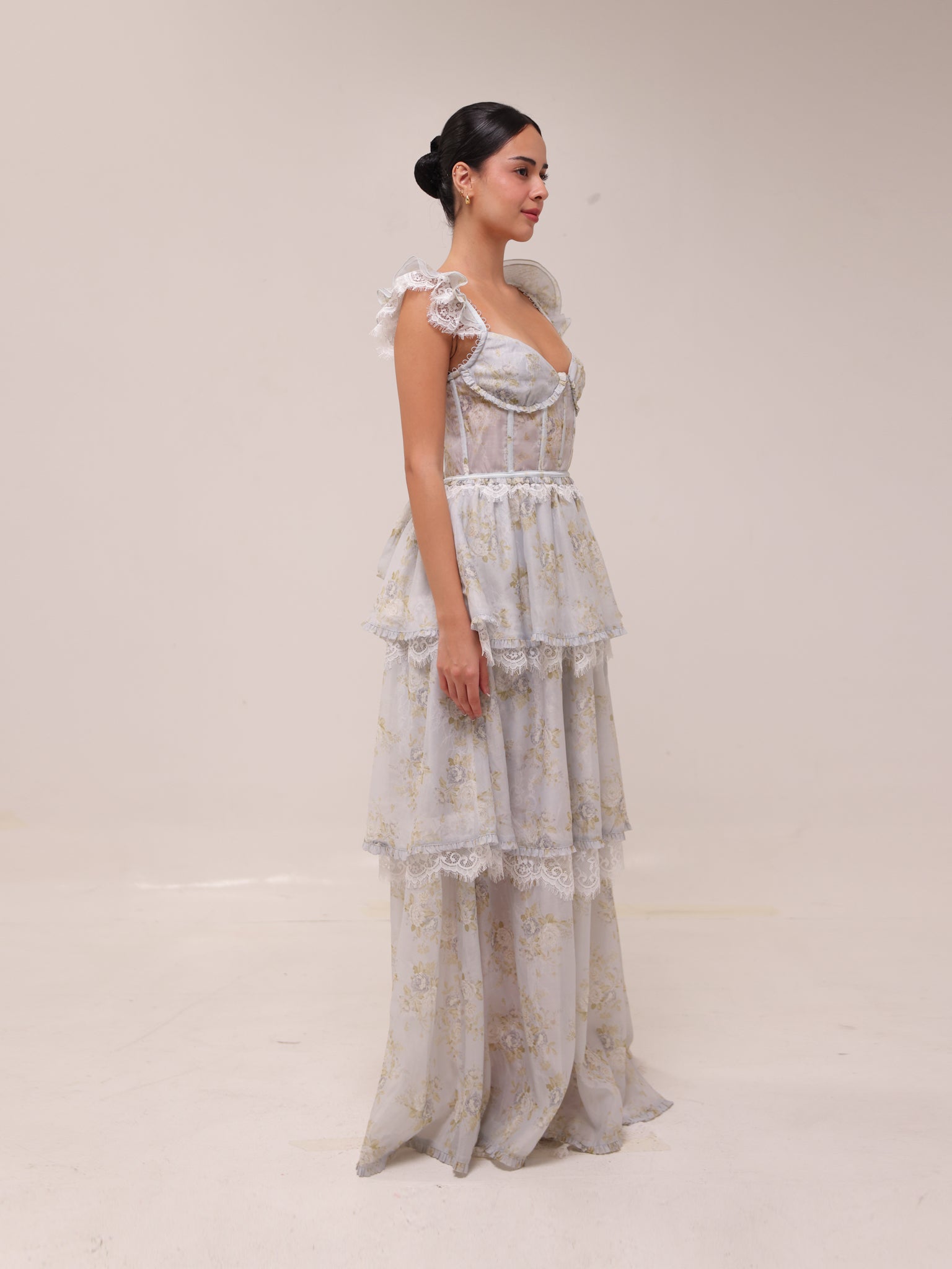 The Jolie Dress in Victorian Blue Roses