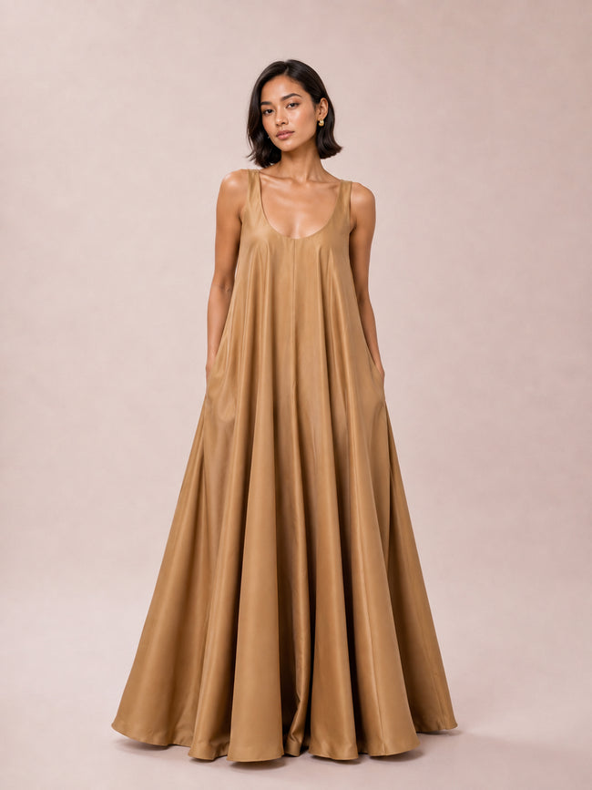 Nera Dress in Caramel