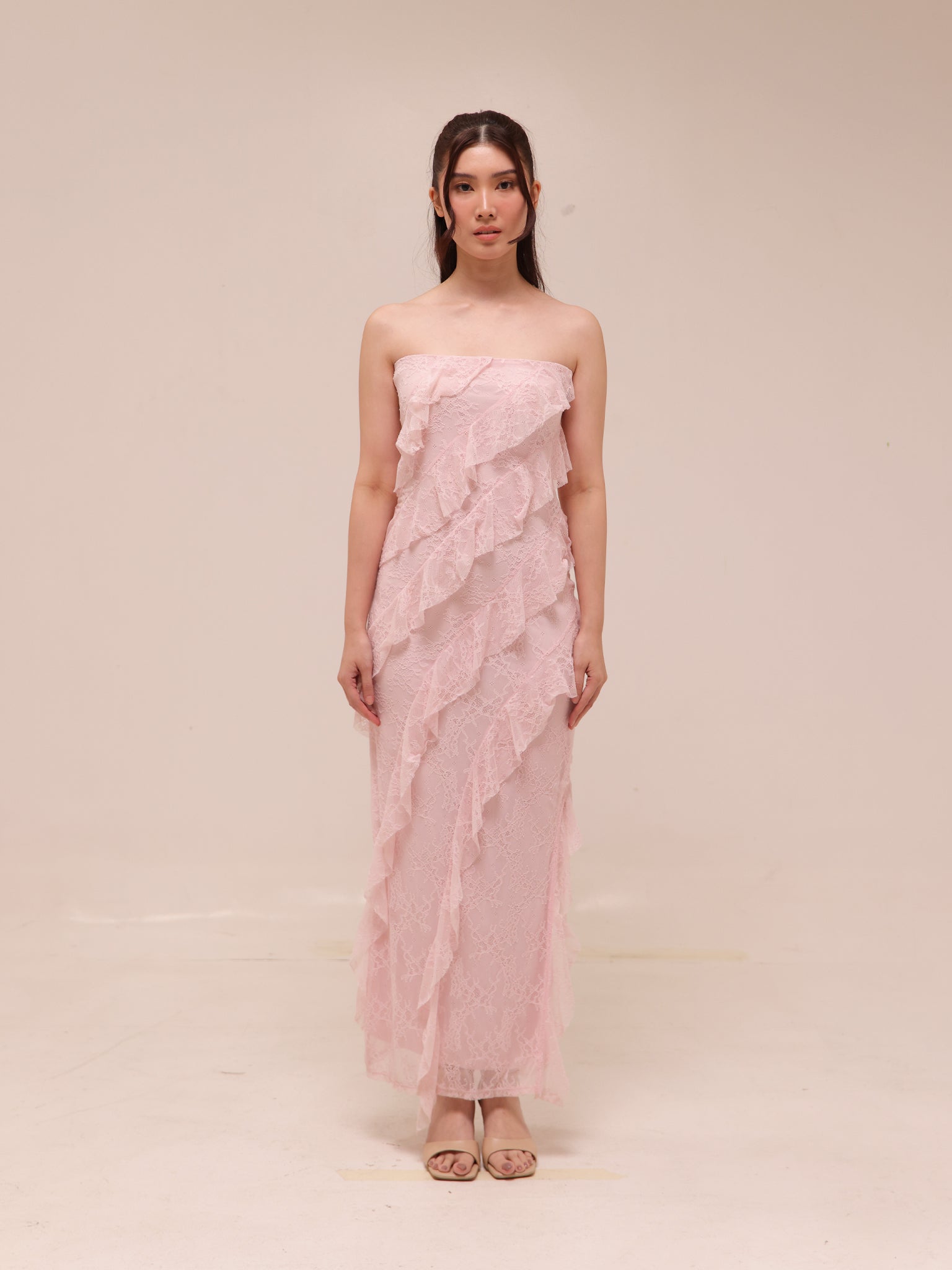 Soft Ruffle Lace Strapless Midi Dress