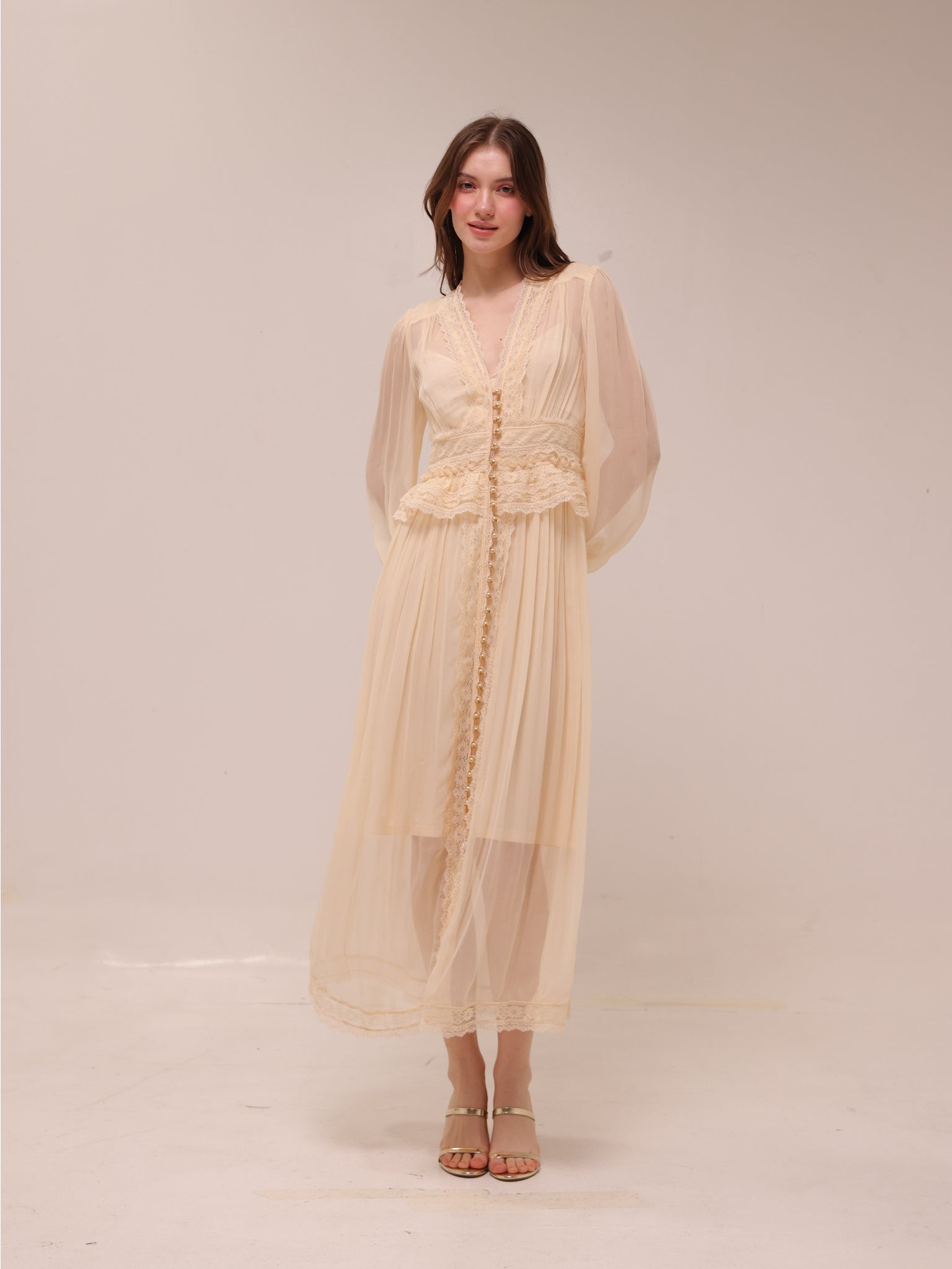 Natura V Neck Button