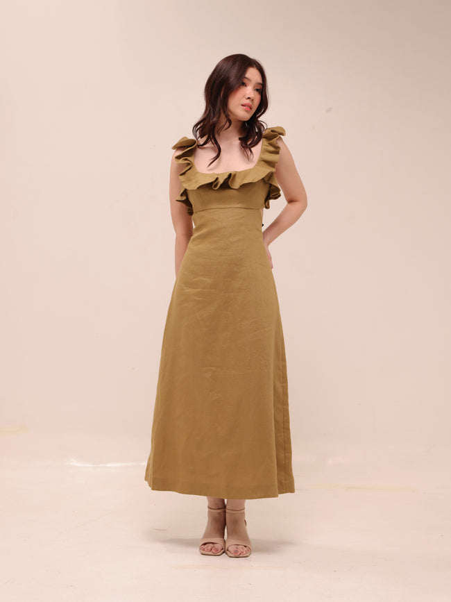 Super Eight Ruffle Sleeve Dress